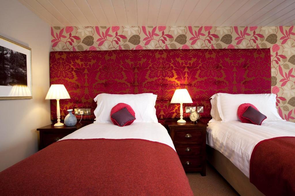 The Three Crowns Hotell Chagford Rum bild A bedroom at the hotel